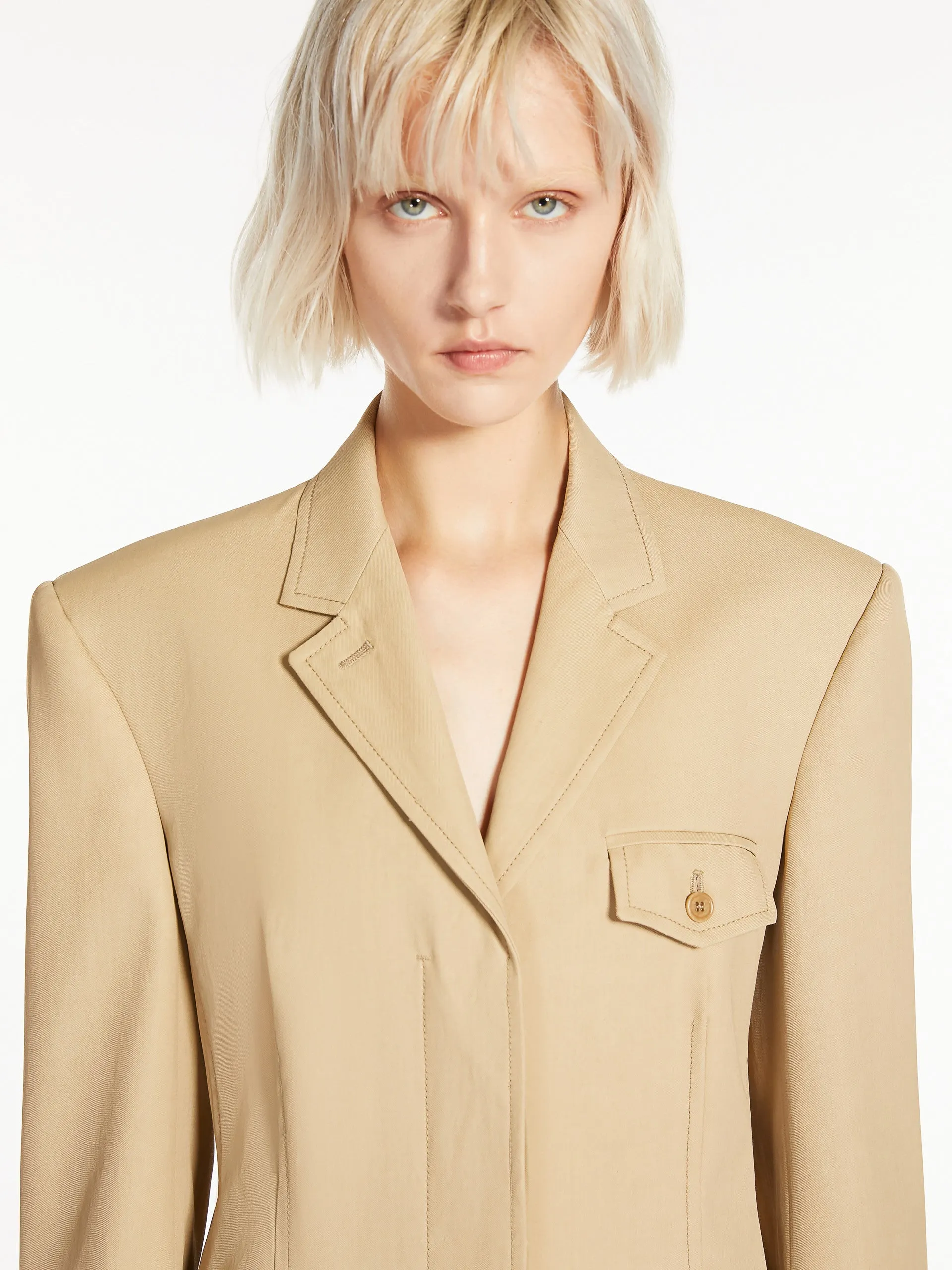 Slim-fit blazer